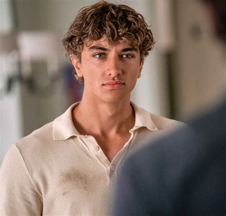 Cristiane Justino Net Worth – How Much is Justino Worth?