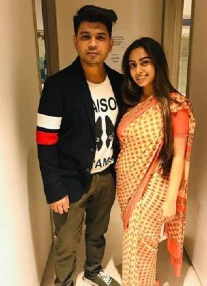 Dinky Kapoor Wiki, Age, Boyfriend, Height, Weight, Biography & More