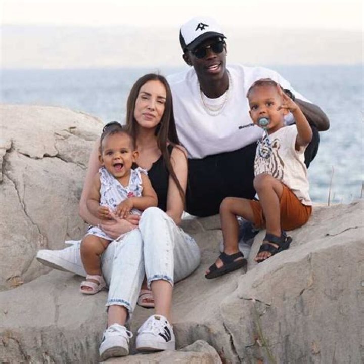 Ellen Ziolo’s biography: what is known about Dennis Schroder’s wife?