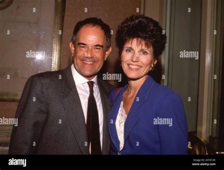 Eugene Robinson's Married Life With Wife Avis Collins Robinson - Know His Bio & Family Details