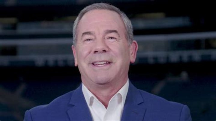 Glynn Washington Podcast, Bio, Wiki, Age, Wife, Salary, and Net Worth