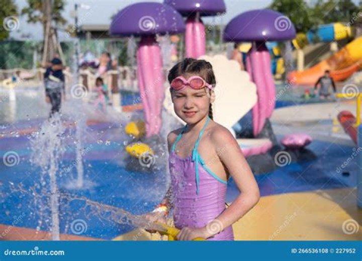"It Is Completely out of Line" — Neighbors Take Picture of Girls Playing in Water, Mom Responds