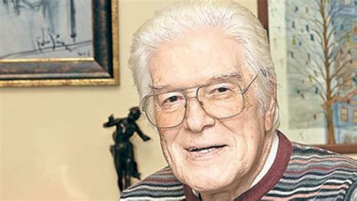 Izzet Gunay – Biography, Facts & Life Story