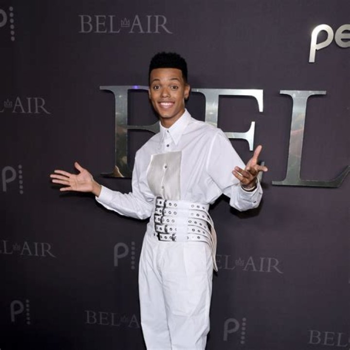 Lloyd Banks Net Worth – $9 Million