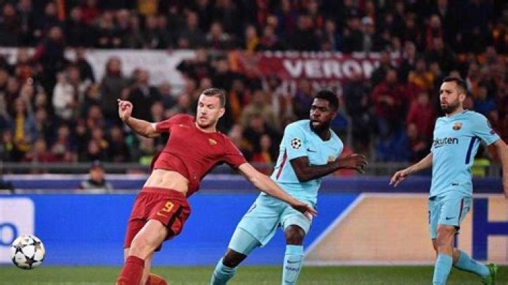 Roma spectacularly defeat Barcelona 3-0 to qualify for the semi finals
