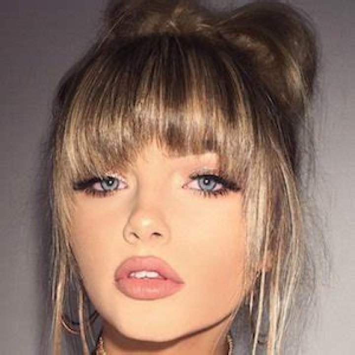 Sophia Mitchell Net Worth