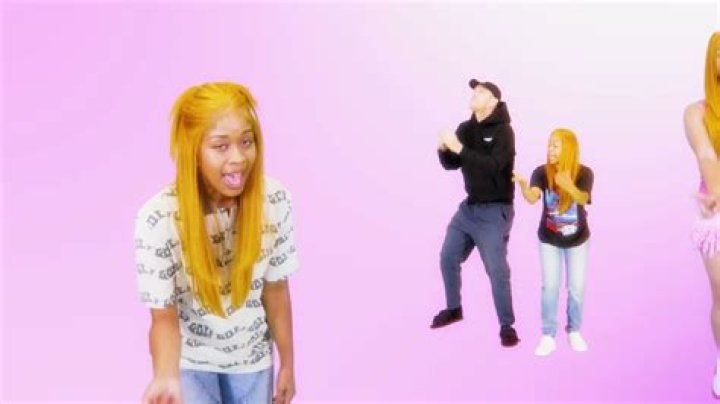 Tiacorine from USA | Popnable