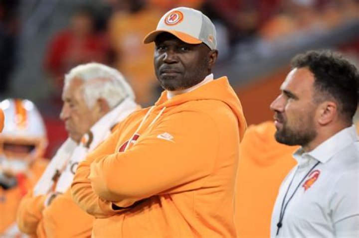 Todd Bowles Net Worth – How Much is Coach Bowles Worth?