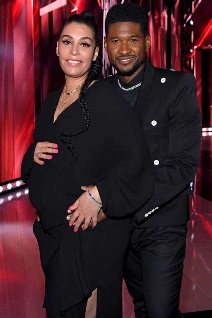 Usher Expecting Second Baby with Girlfriend 8 Months after Birth of Daughter