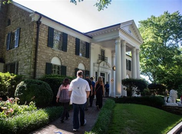 Who Owns Graceland? – Graceland Company History