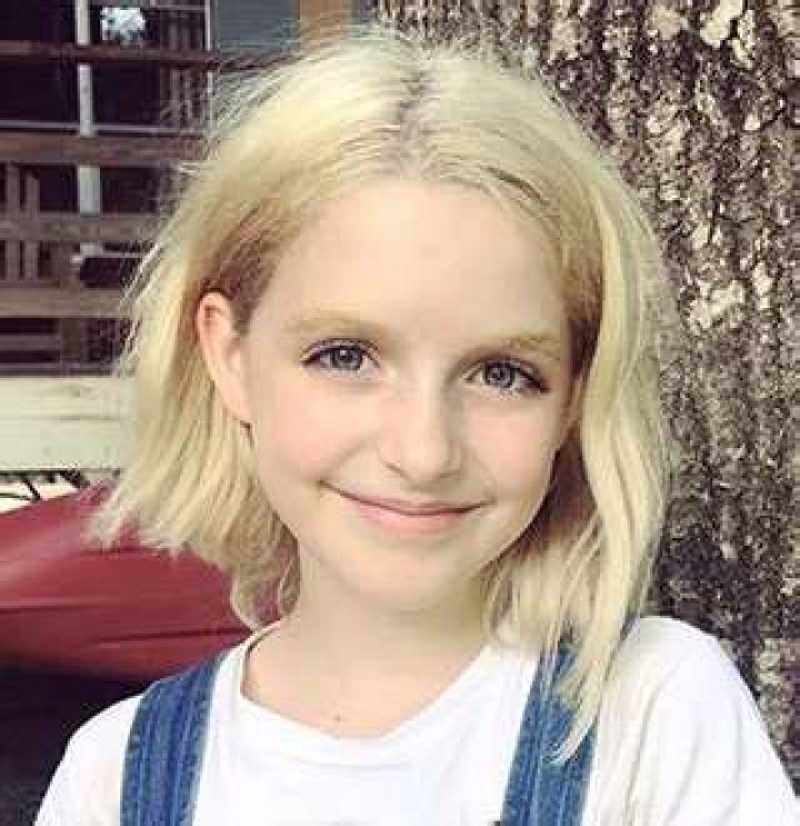 Young Age Actress Mckenna Grace Making Parents Proud!